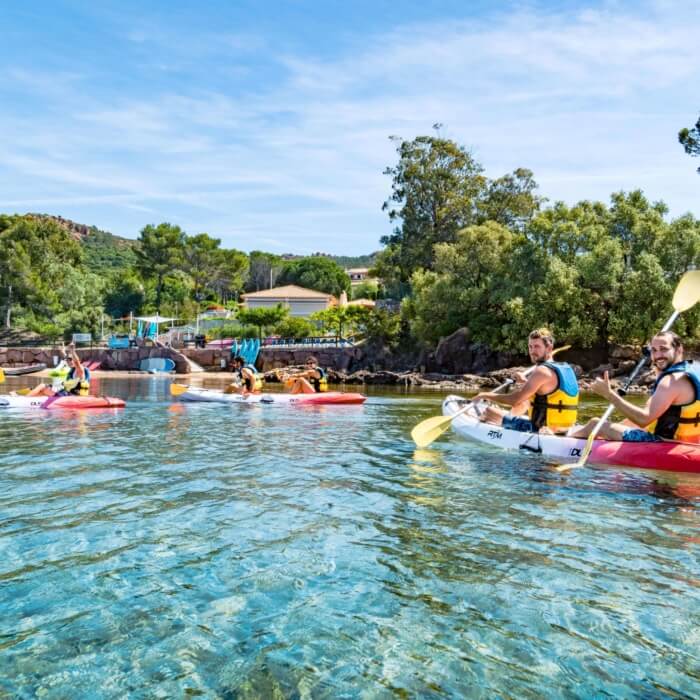 kayak fun sea