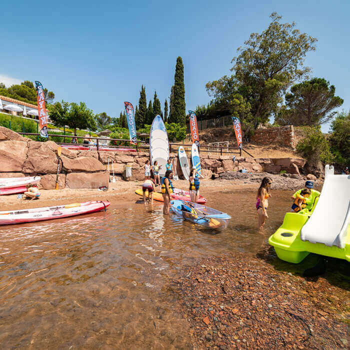 La base nautique de la pirogue géante