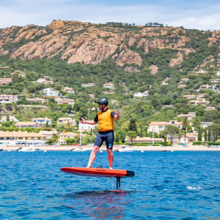 Location efoil avec Esterel Aventures