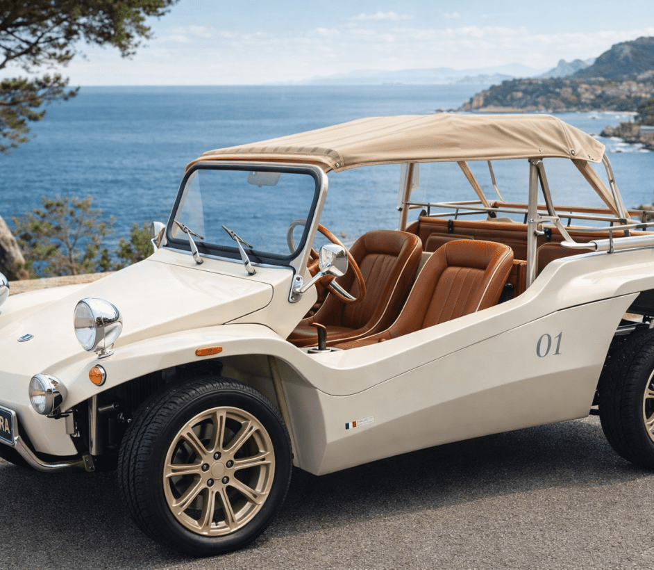 Buggy vintage californien sur la Côte d'Azur près de Cannes